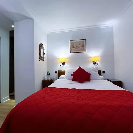 La Sanguine Hotel Paris