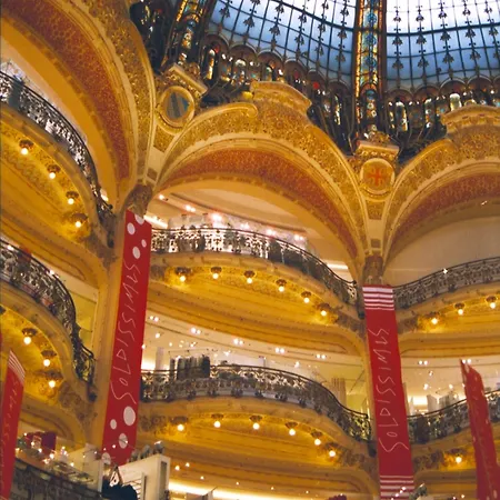 La Sanguine 2* Parigi